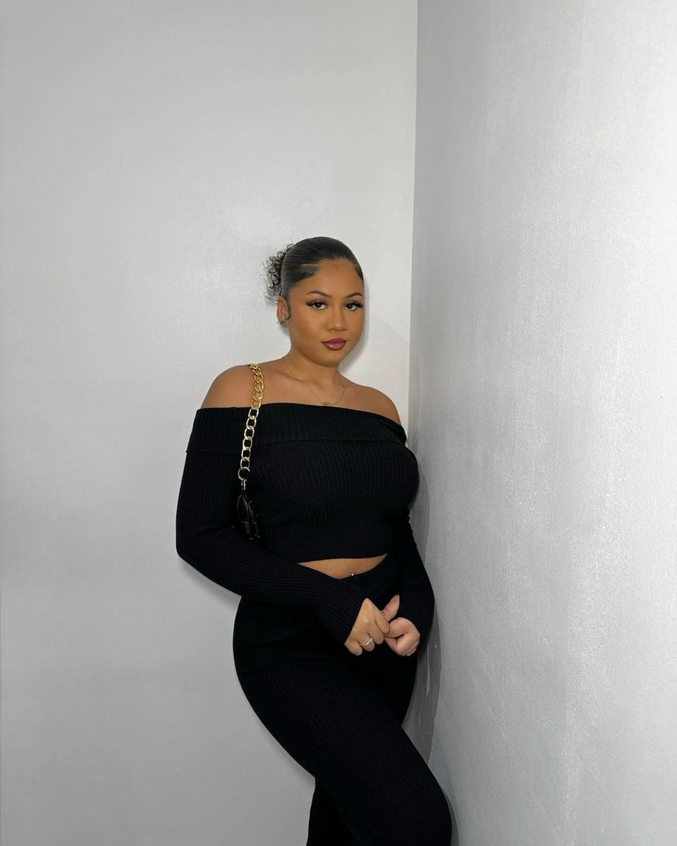Knitted Long Sleeves Cropped Off Shoulder Top and Trousers Co-ord Set-4